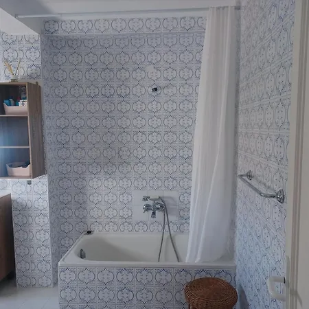 Apartamento Atico En Estepona, Malaga Estepona